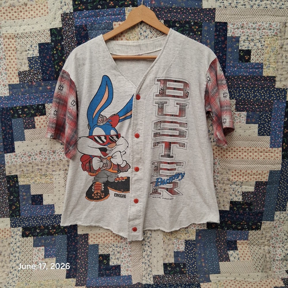 Vintage 1994 Freeze Buster Bunny Tiny Toons Button Up Shirt Size Medium